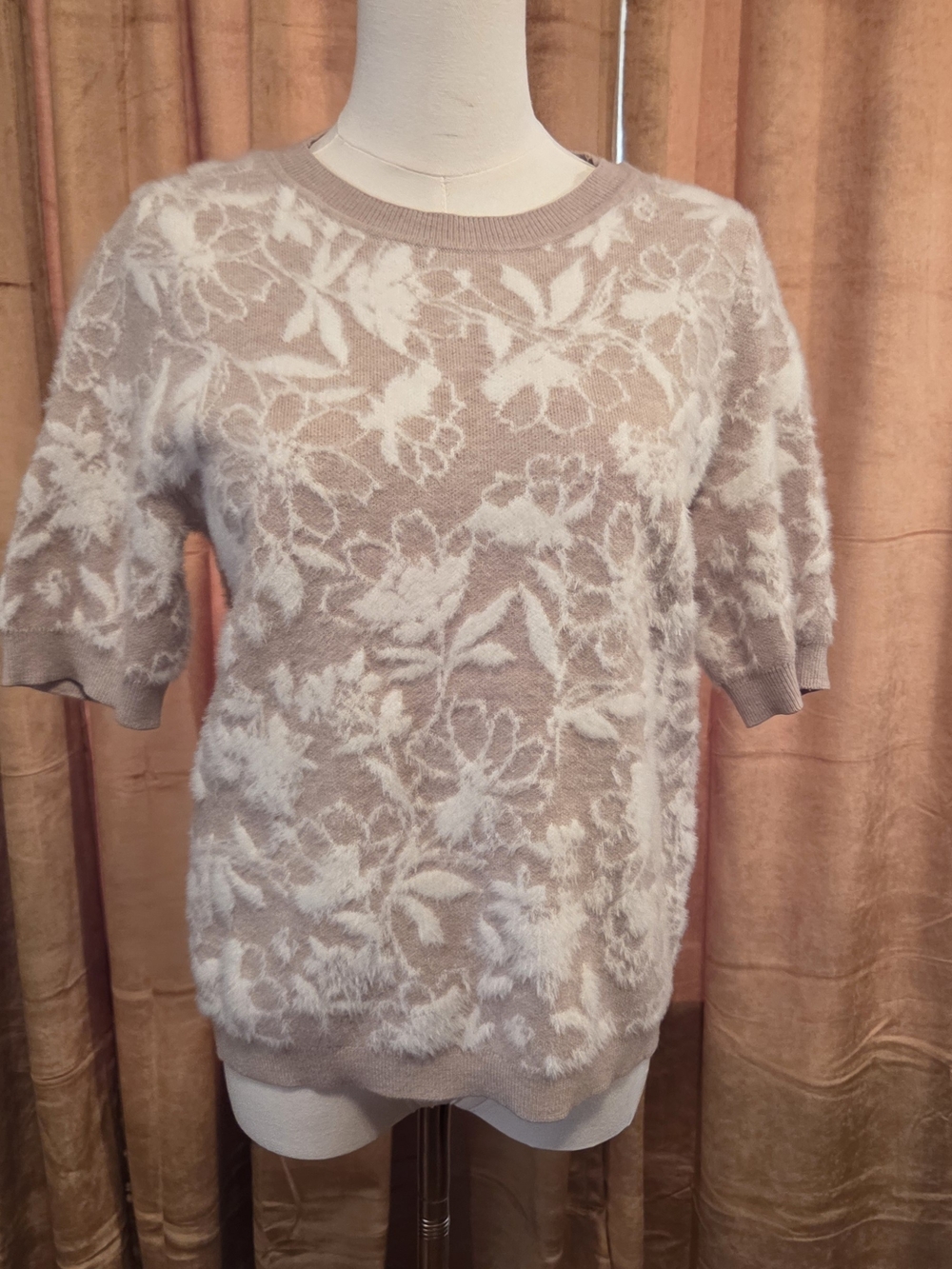 Rachel Roy Floral Fuzzy Short-Sleeve Sweater in Light Taupe and Cream